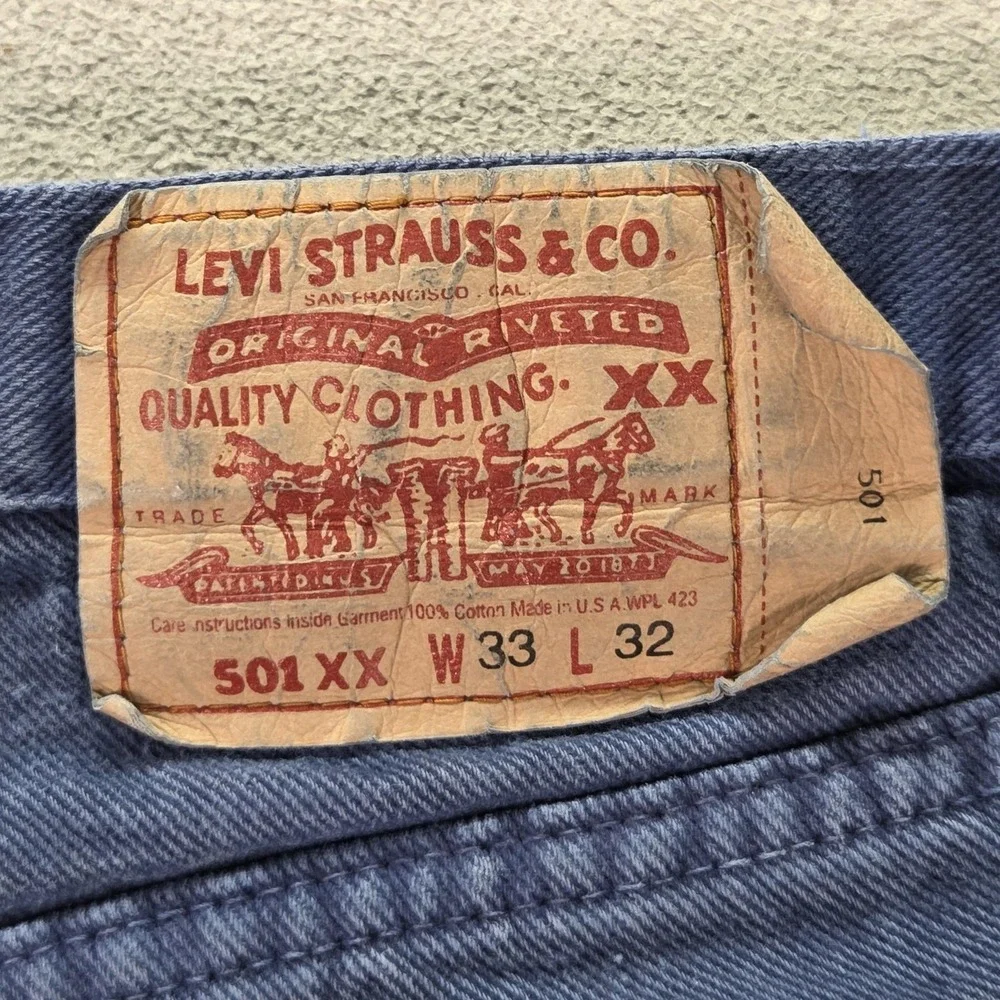 VTG Levis 501 Jeans Mens Navy Blue‎ Med Wash Made USA Button Fly Fits 28x30